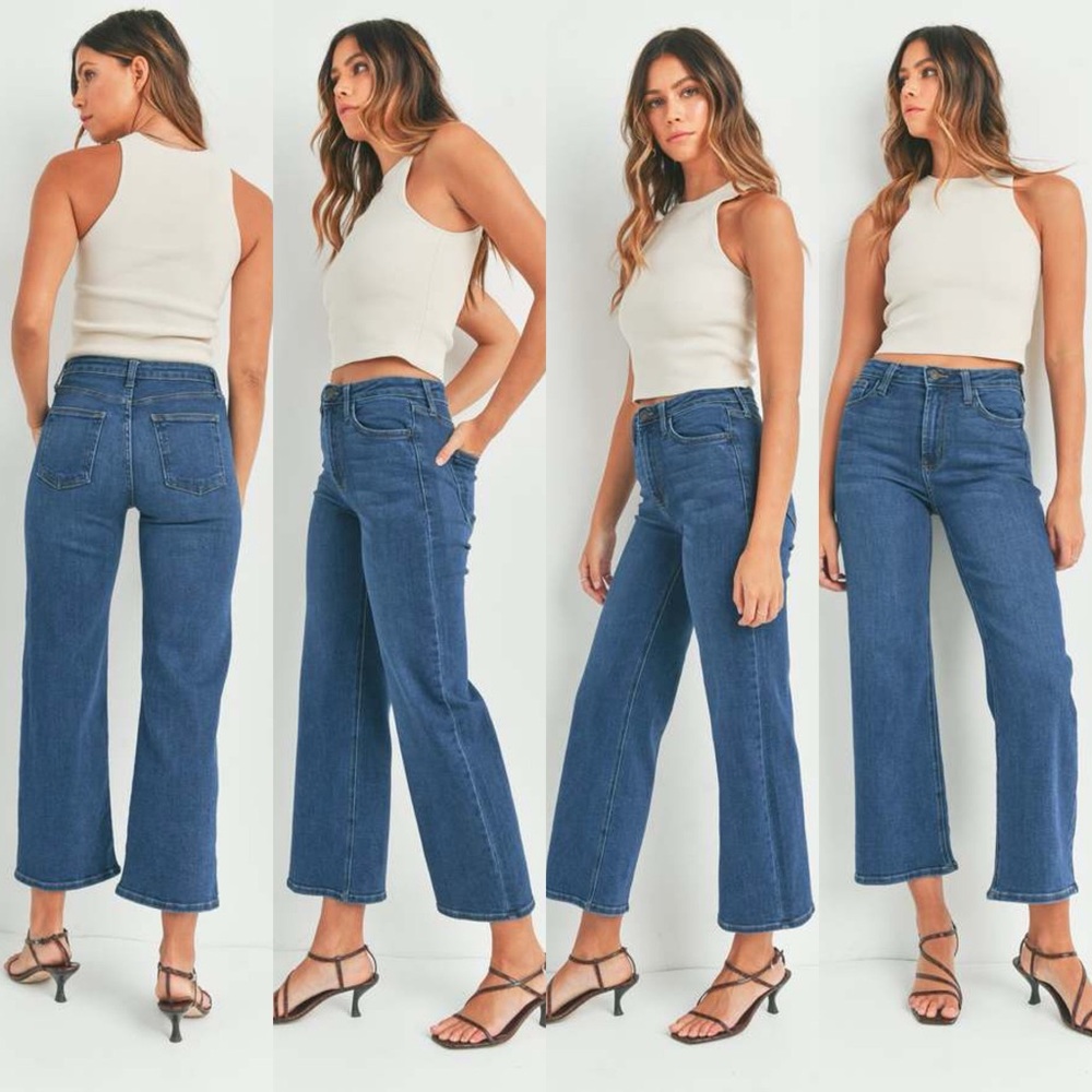 Just Black Denim - Slim Cropped Bootcut Jeans women’s size 26